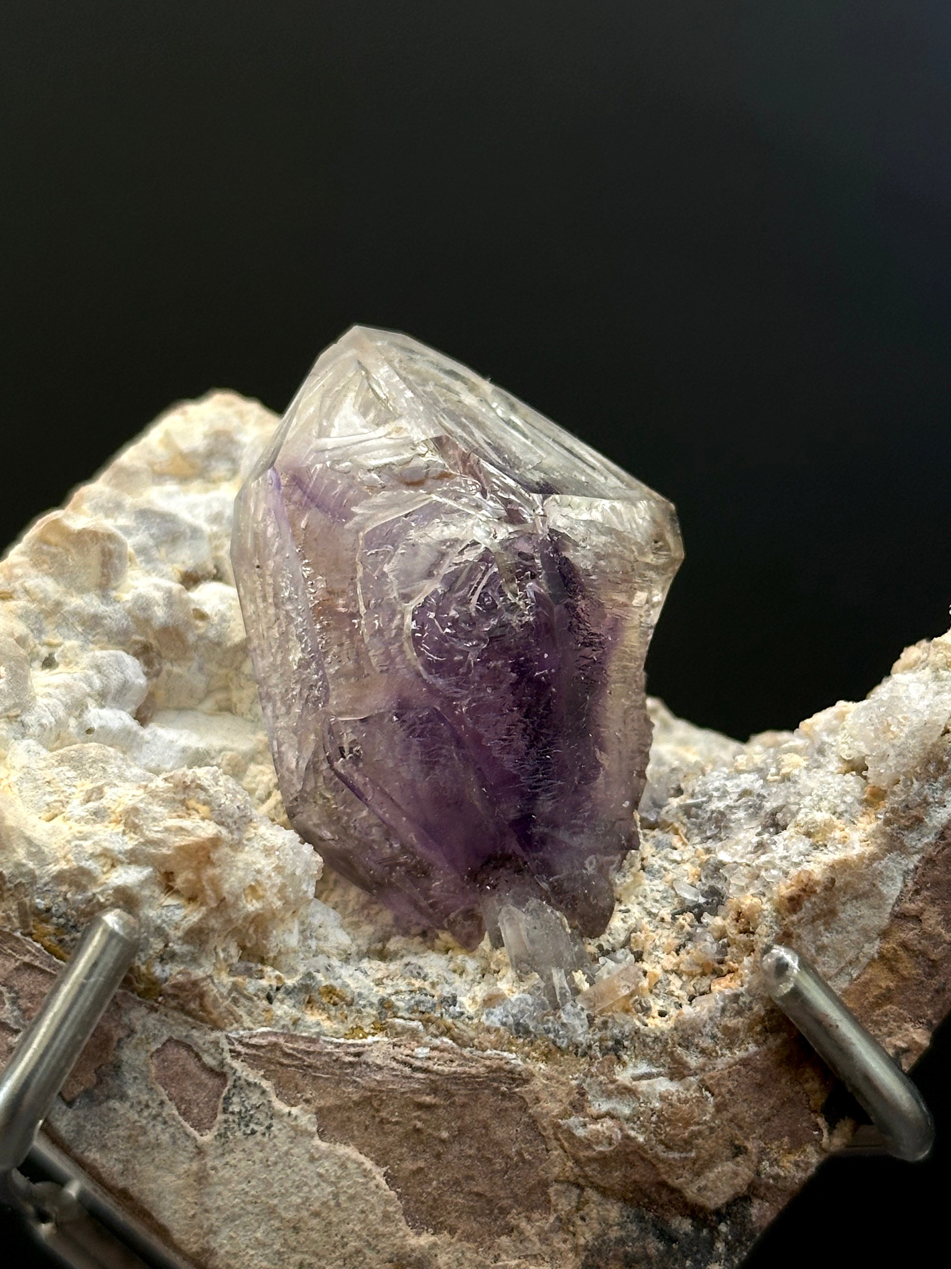 納米比亞布蘭登堡紫水晶幻影骸骨天然底岩標本｜紫核｜原生｜底域 DIYU｜E01-016