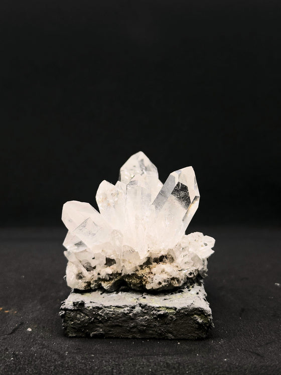 西藏水晶簇｜雪汀｜MATRIX｜底域 DIYU｜M03-001