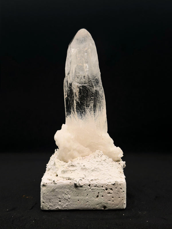 霜根｜石英（水晶）與地塊組合，完整展示輪廓｜M04-002